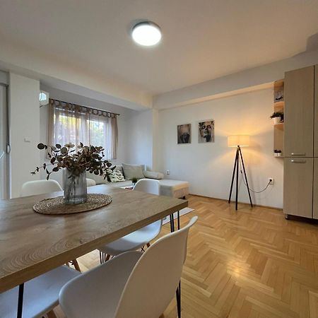 Best Value-Apartment In 스코페 외부 사진