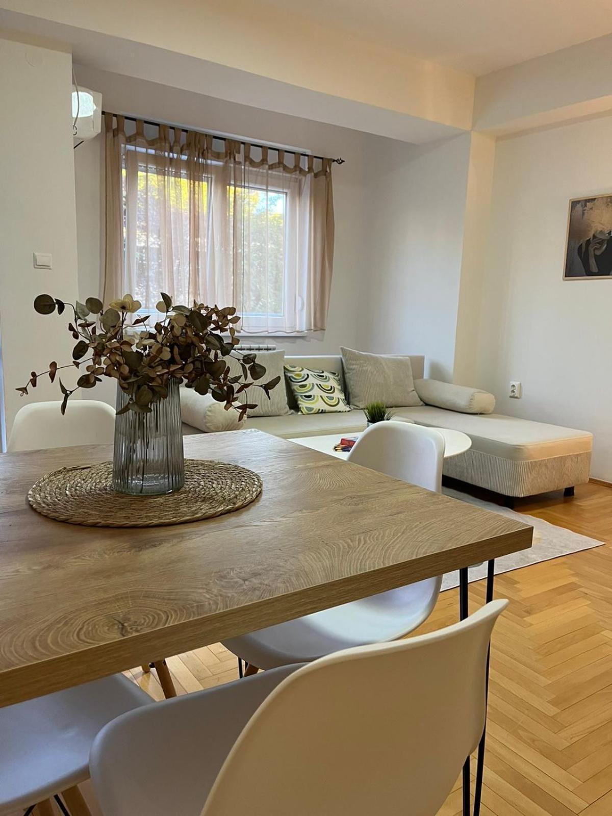 Best Value-Apartment In 스코페 외부 사진