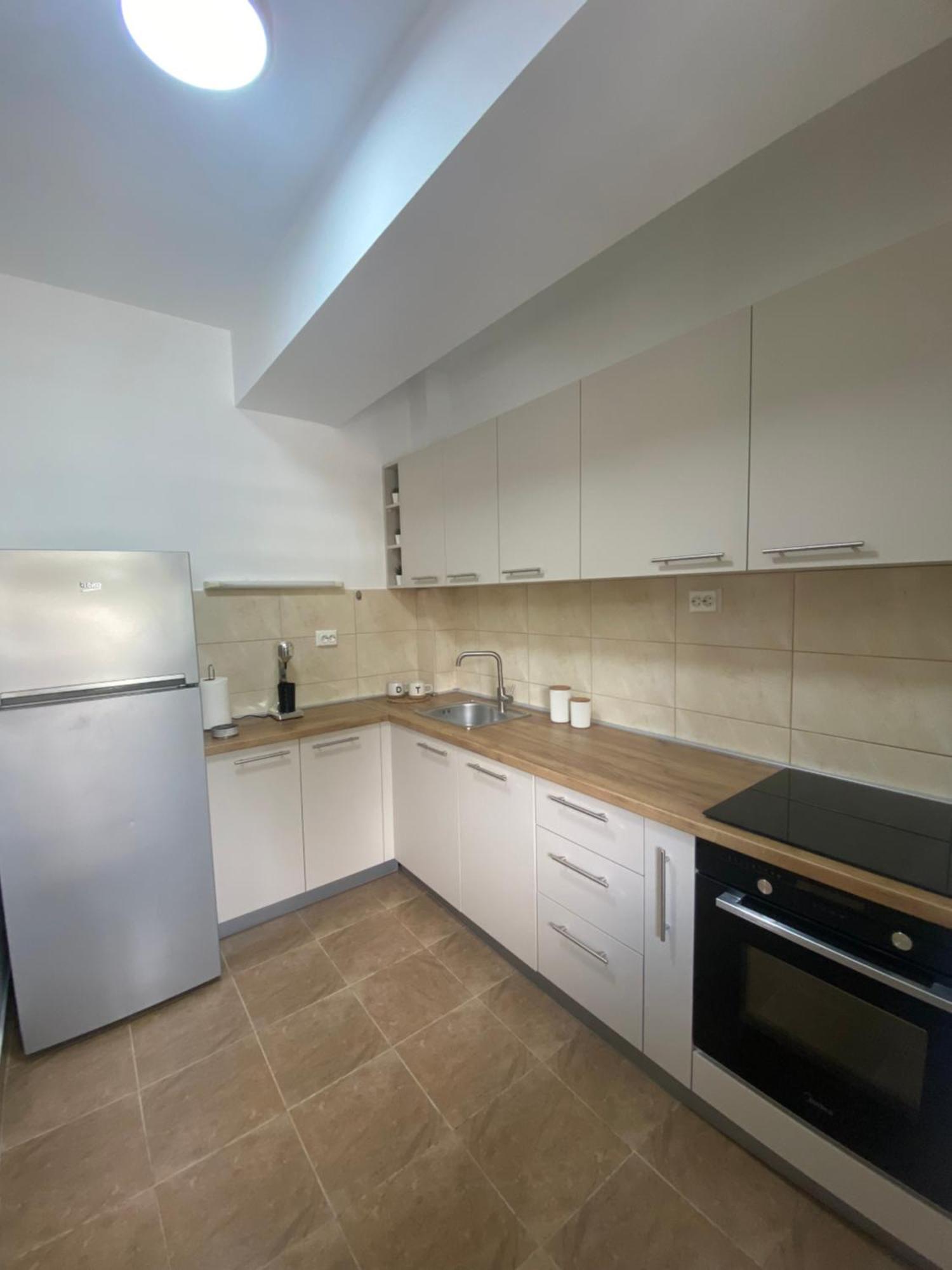 Best Value-Apartment In 스코페 외부 사진