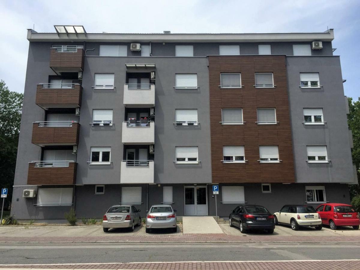 Best Value-Apartment In 스코페 외부 사진